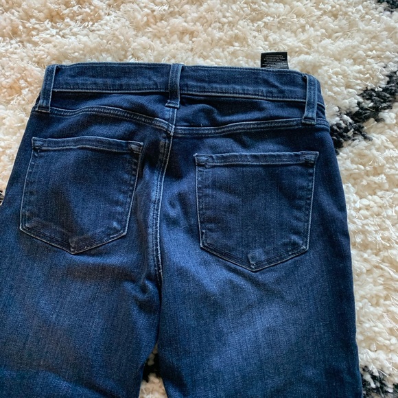 J Brand dark to med wash sz25 skinny - Picture 4 of 4